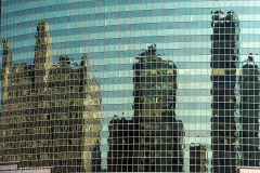 Chicago_streets,_river,_bldgs_0005