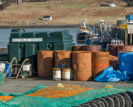Scottish_Waterfront_Portree_0014