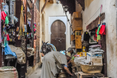 Fez_Morocco_Passages_and_Shops_0006b