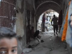 Fez_Morocco_Passages_and_Shops_0002b
