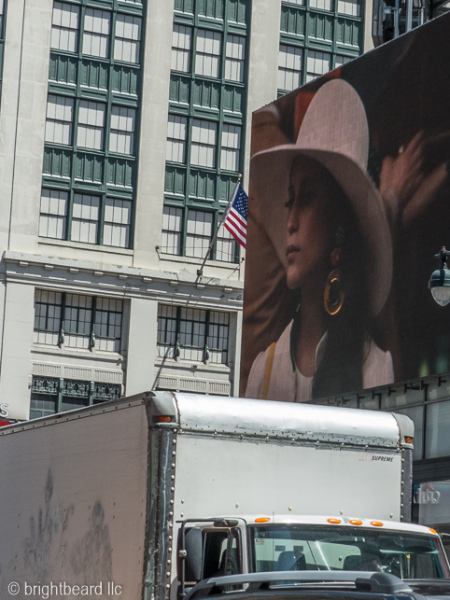 NYC815_0013